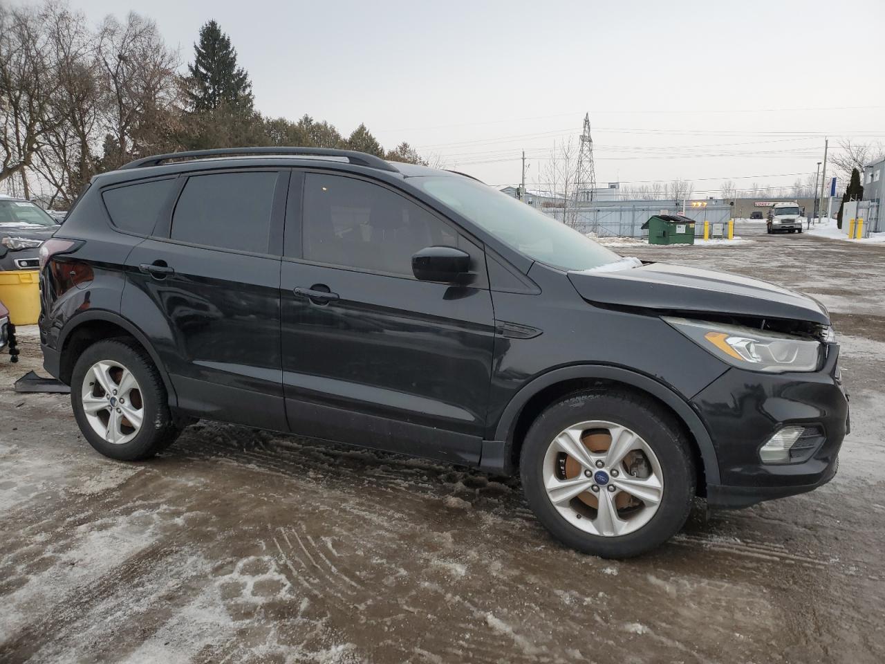 2017 FORD ESCAPE SE photo 7
