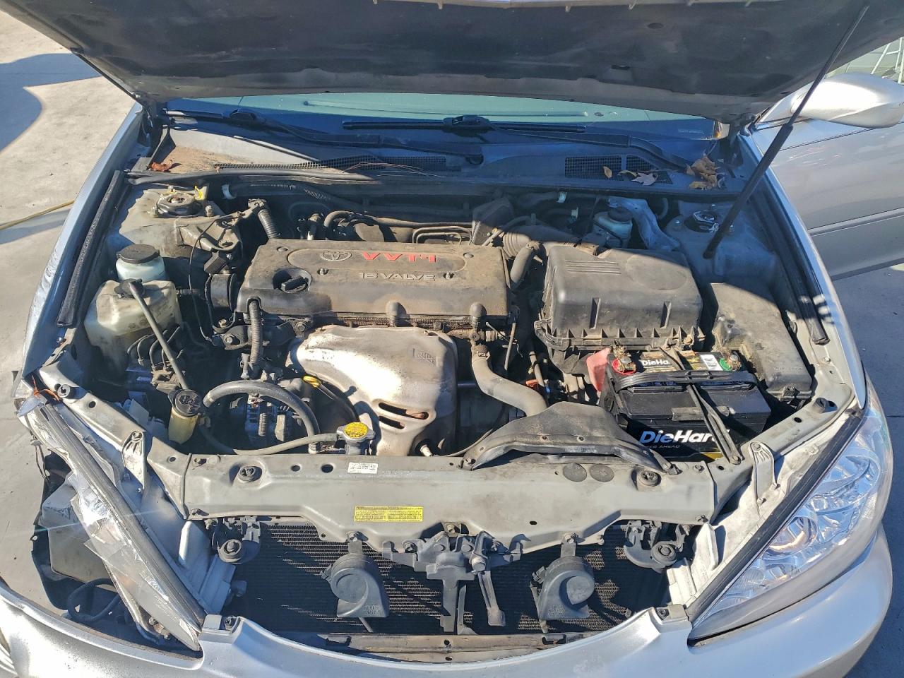 2005 TOYOTA CAMRY LE photo 11