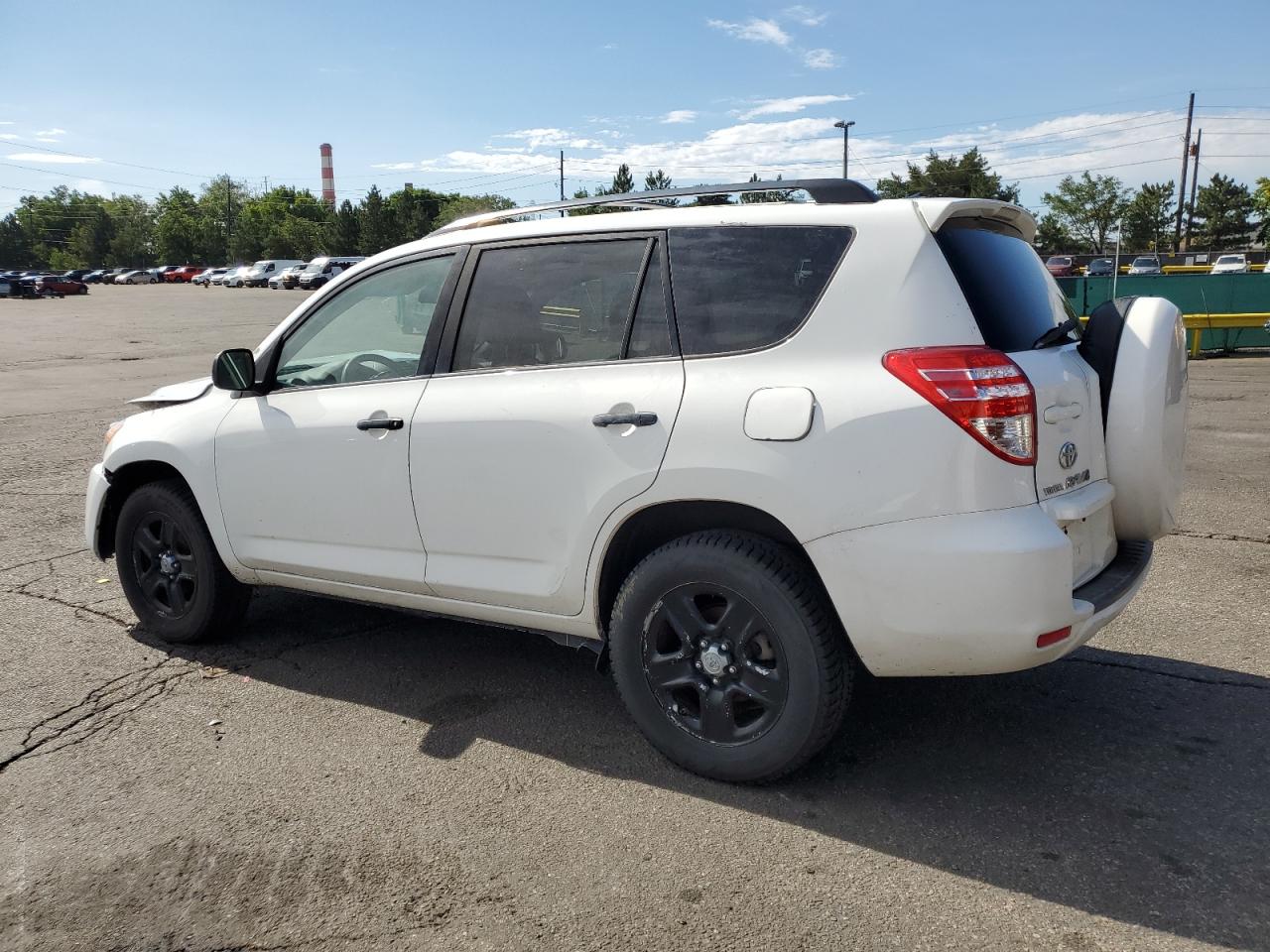 2009 TOYOTA RAV4 photo 2
