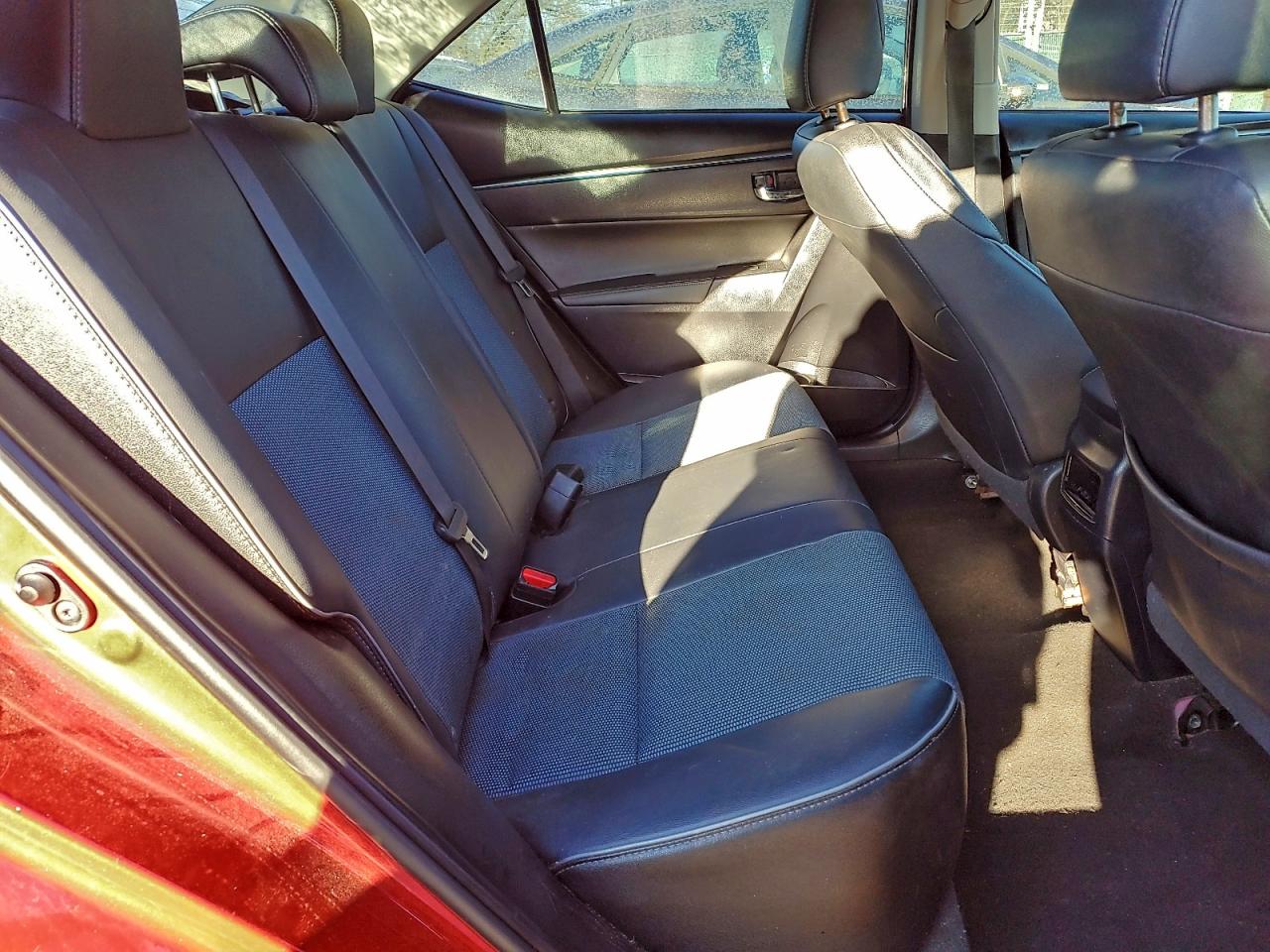 2016 TOYOTA COROLLA L photo 19