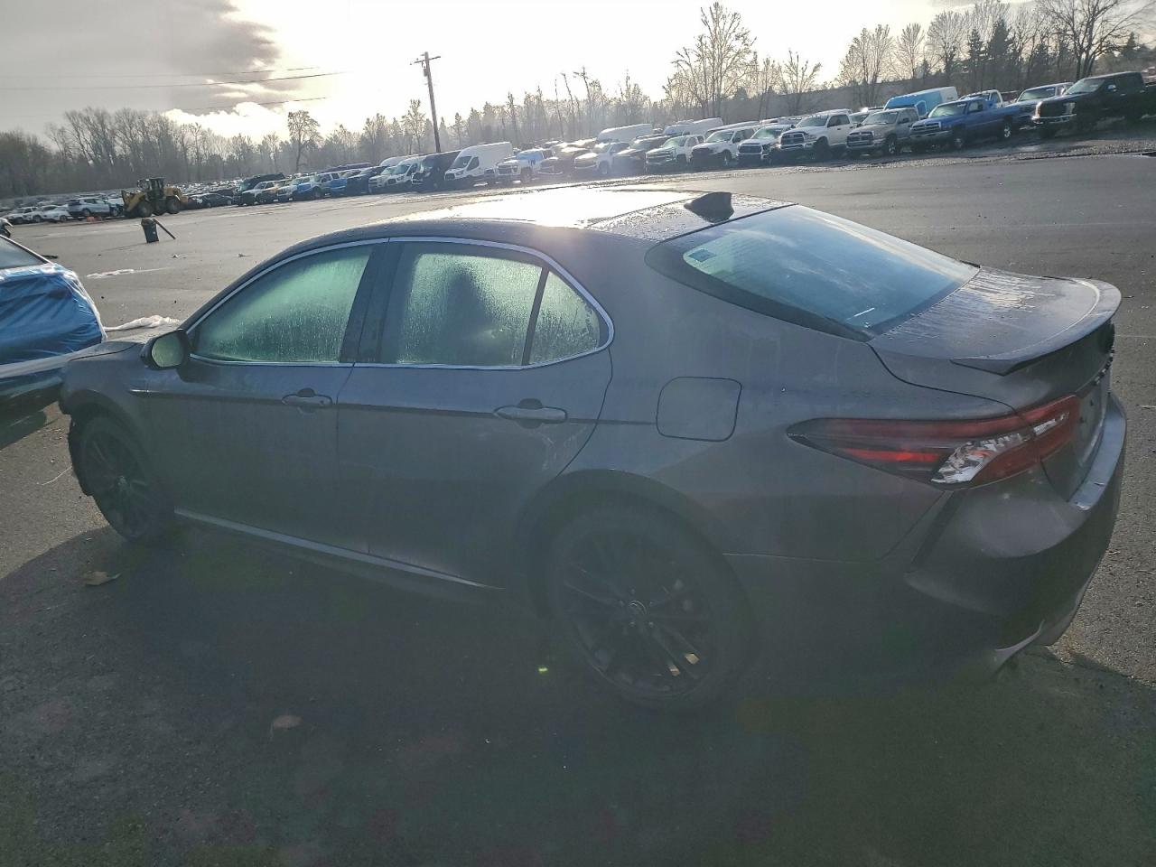 2023 TOYOTA CAMRY XSE photo 3