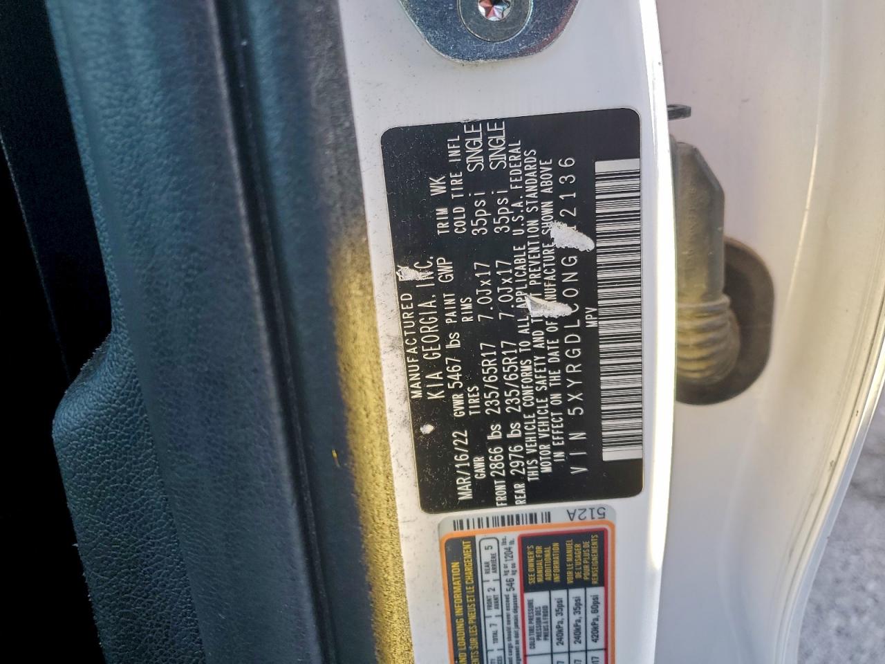 2022 KIA SORENTO LX photo 13
