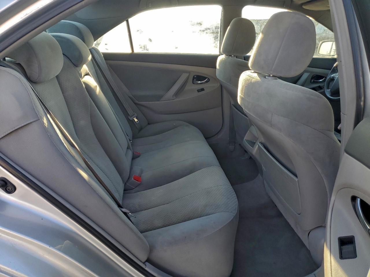 2009 TOYOTA CAMRY BASE photo 10