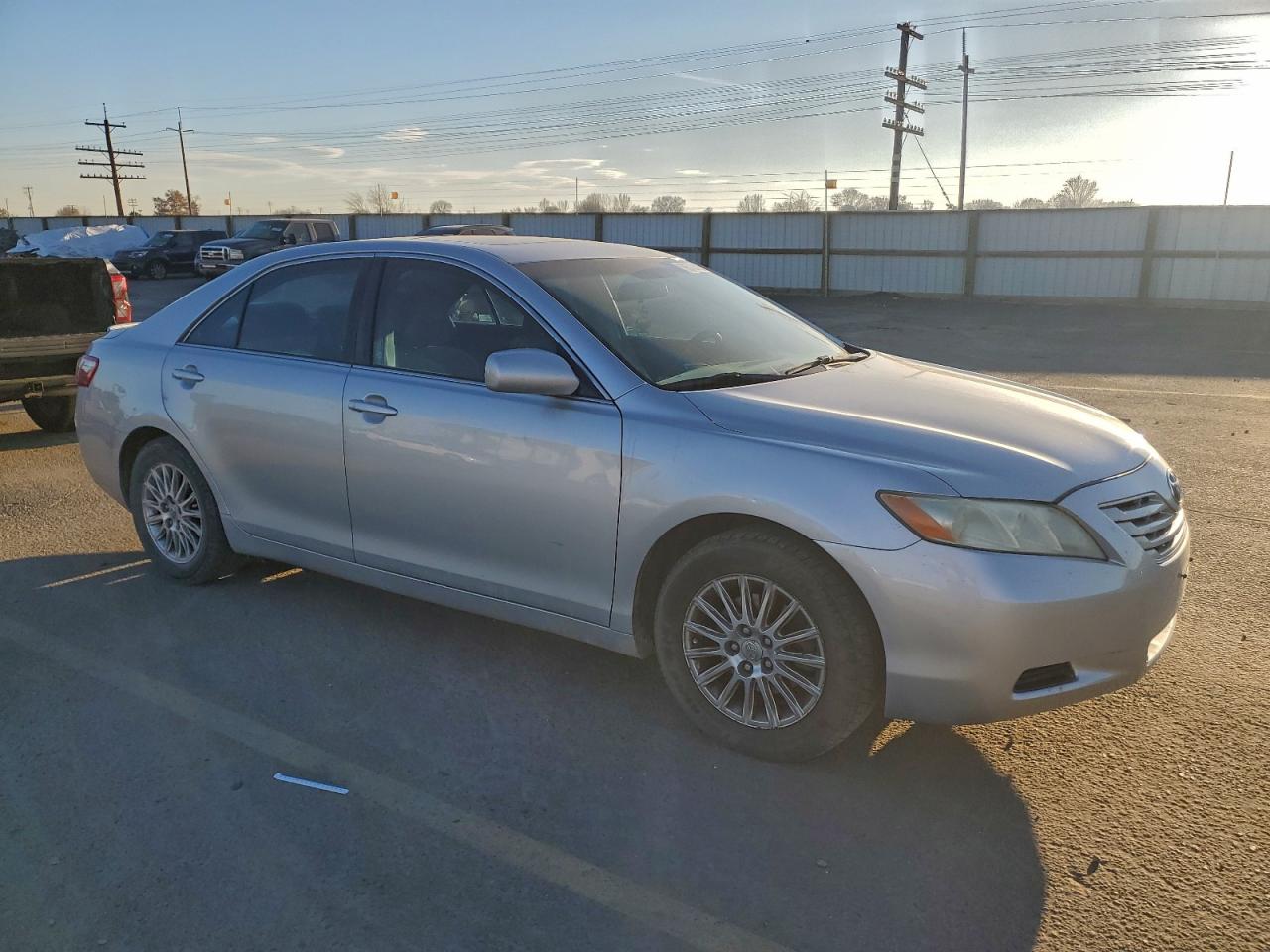 2009 TOYOTA CAMRY BASE photo 4