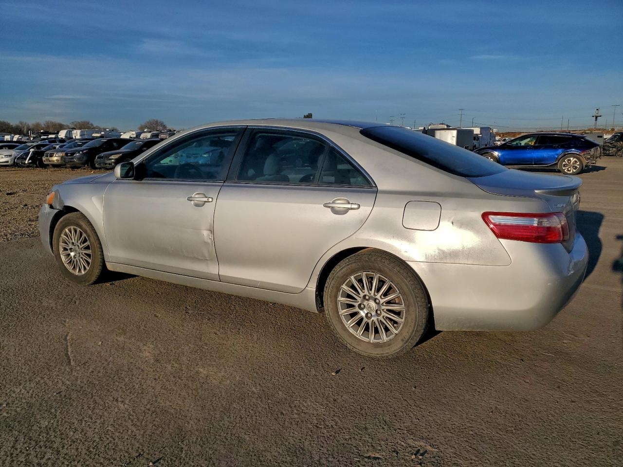 2009 TOYOTA CAMRY BASE photo 2