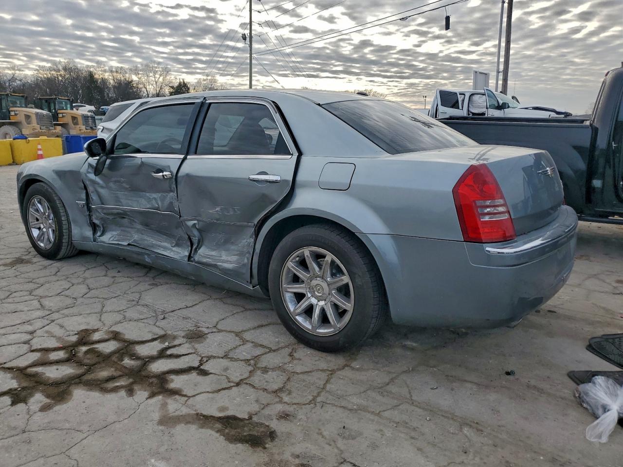 2006 CHRYSLER 300C photo 2