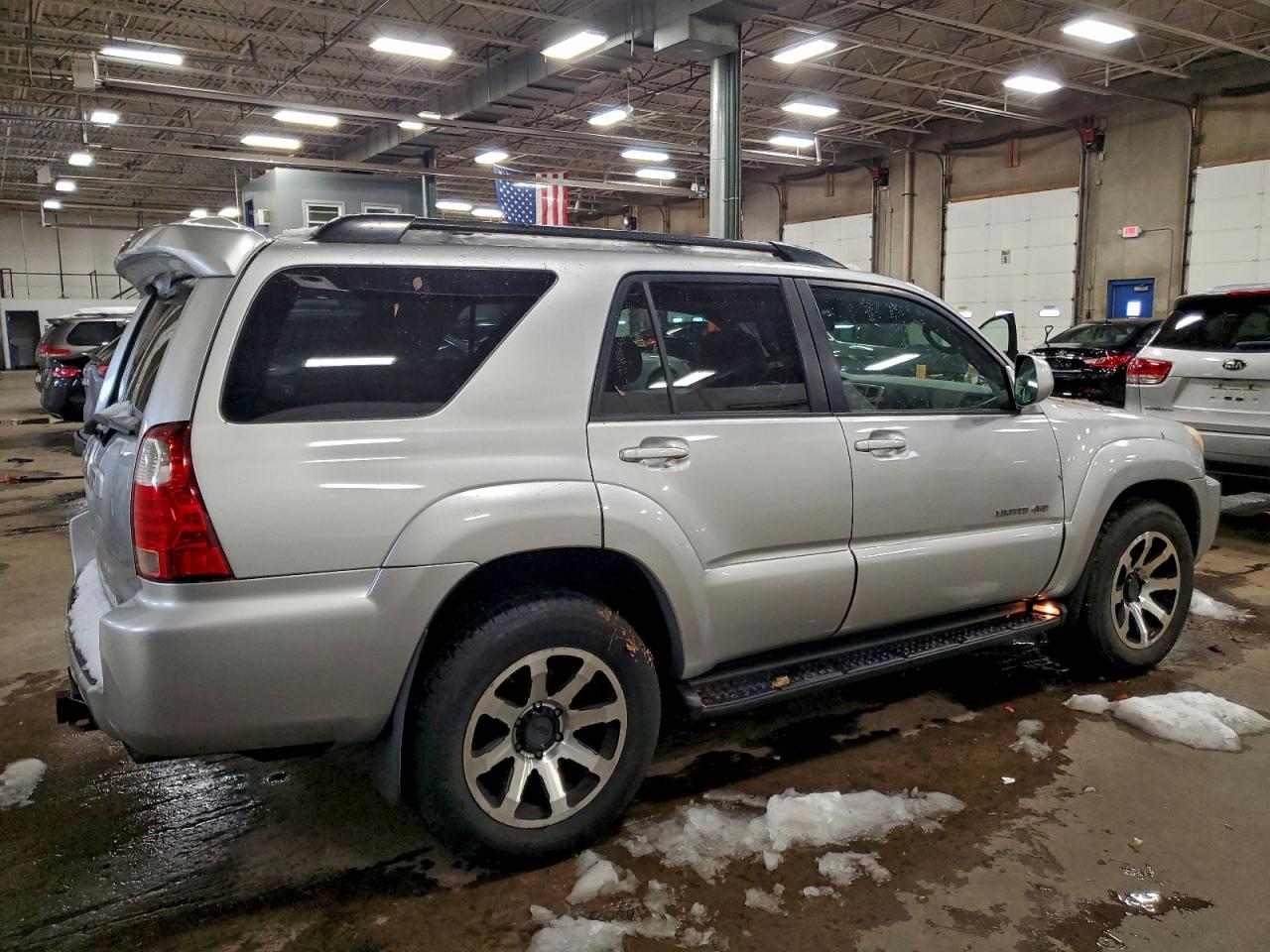 2006 TOYOTA 4RUNNER photo 3
