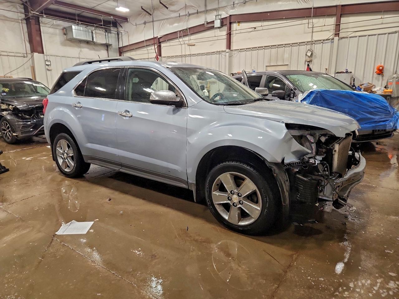 2015 CHEVROLET EQUINOX LT photo 4