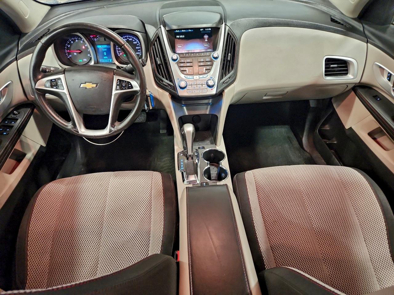 2015 CHEVROLET EQUINOX LT photo 8