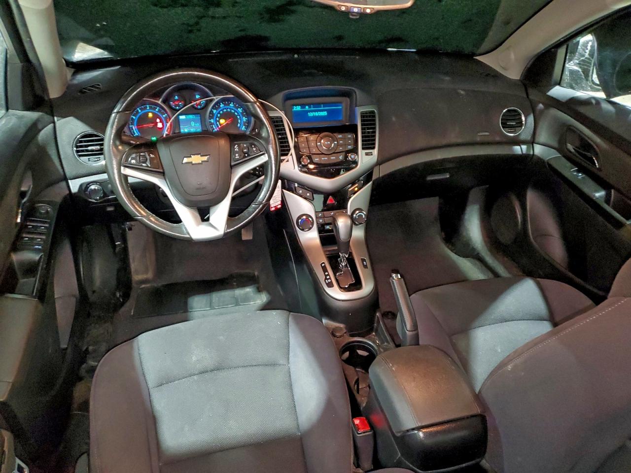 2014 CHEVROLET CRUZE LT photo 8