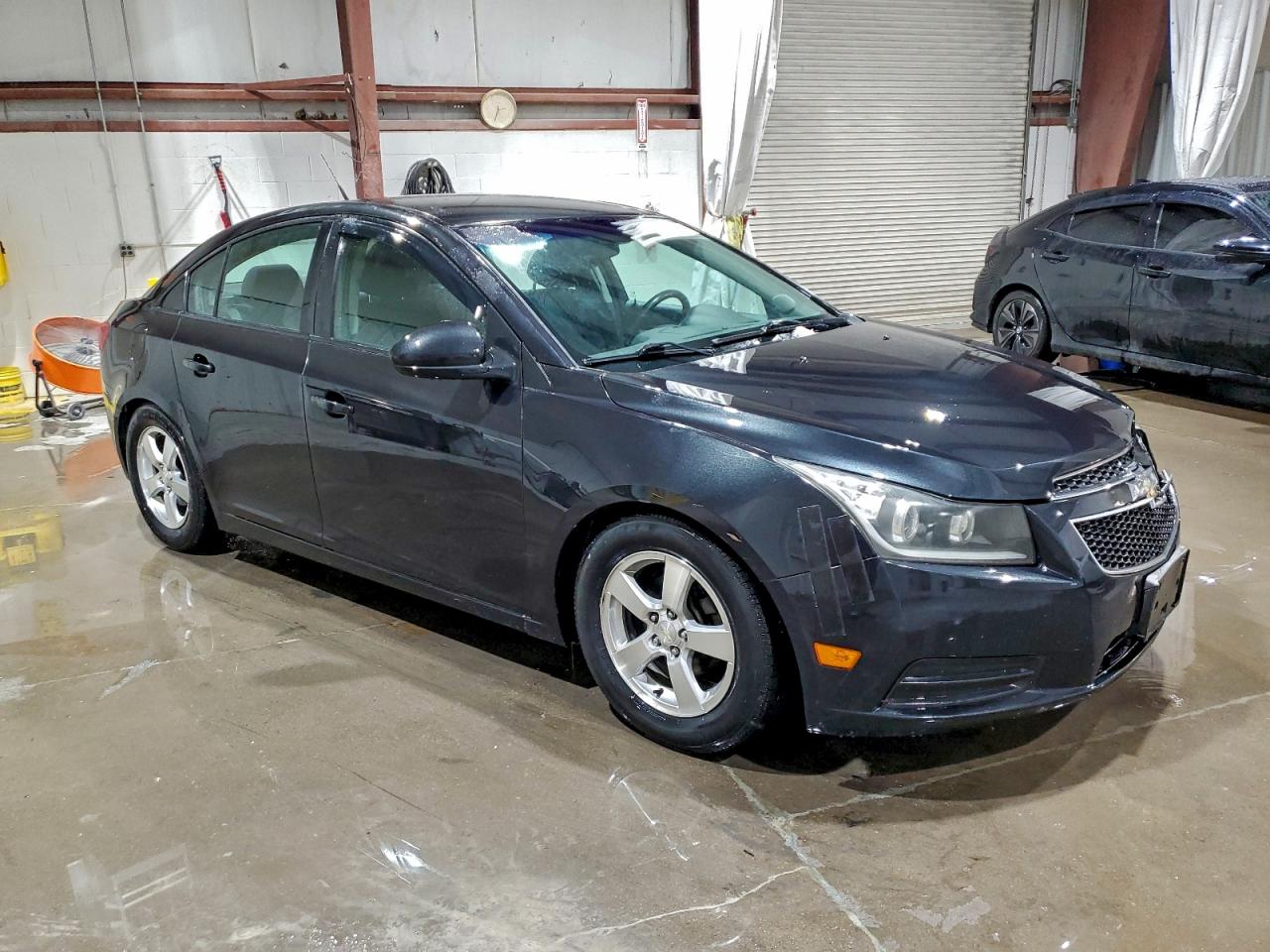 2014 CHEVROLET CRUZE LT photo 4