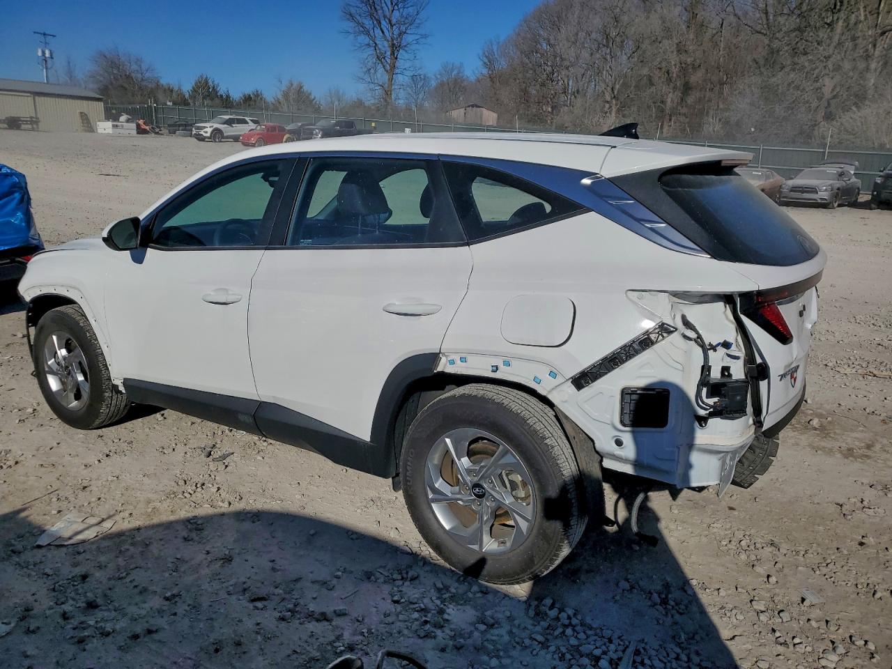 2024 HYUNDAI TUCSON SE photo 2