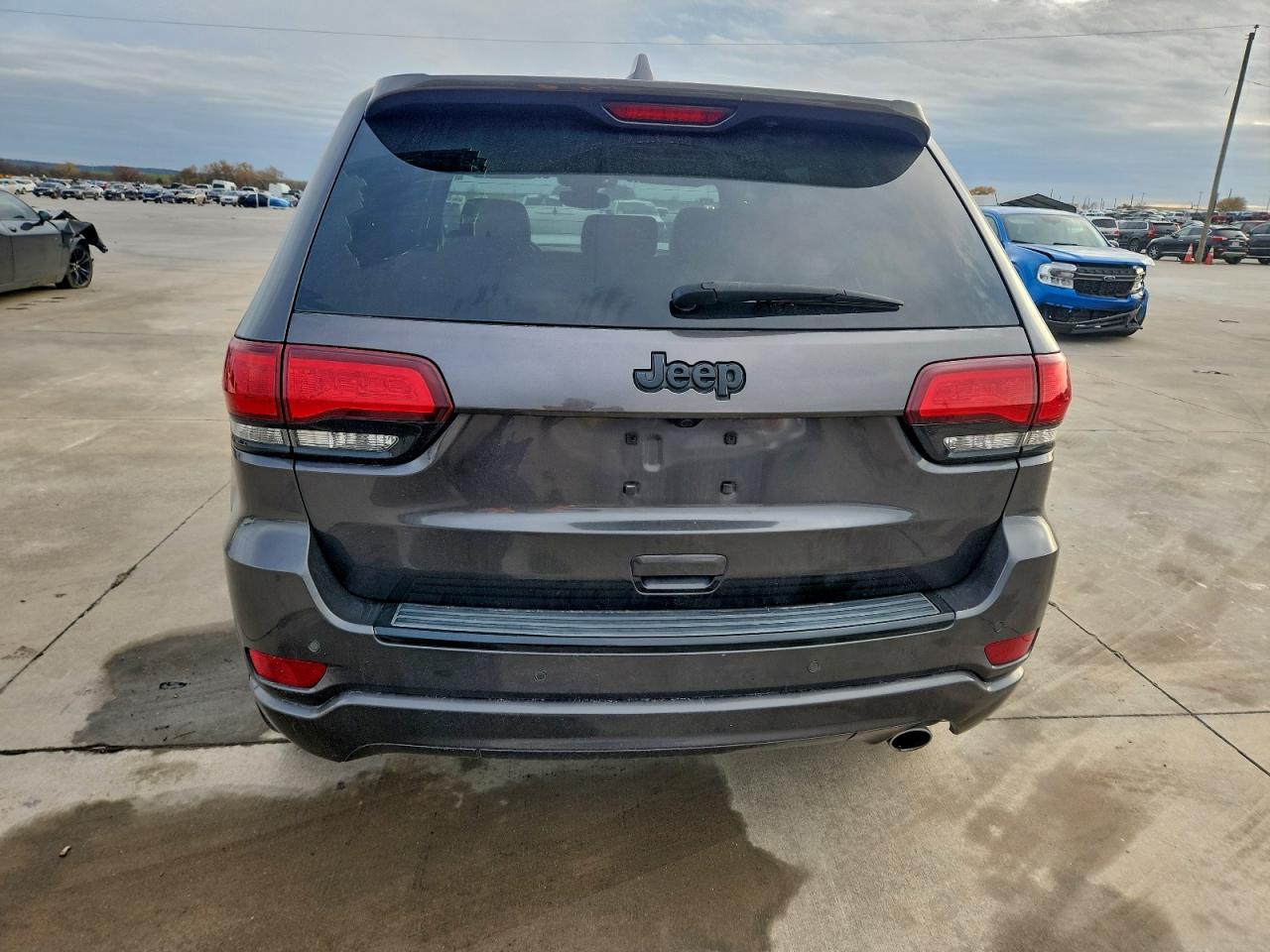 2018 JEEP GRAND CHEROKEE LAREDO photo 6