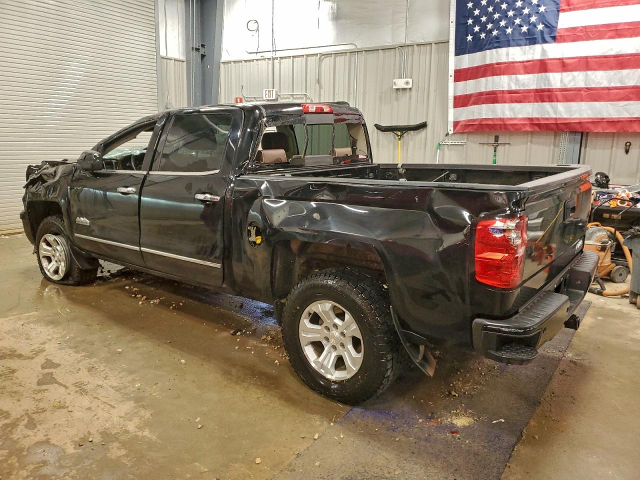 2014 CHEVROLET SILVERADO K1500 HIGH COUNTRY photo 2