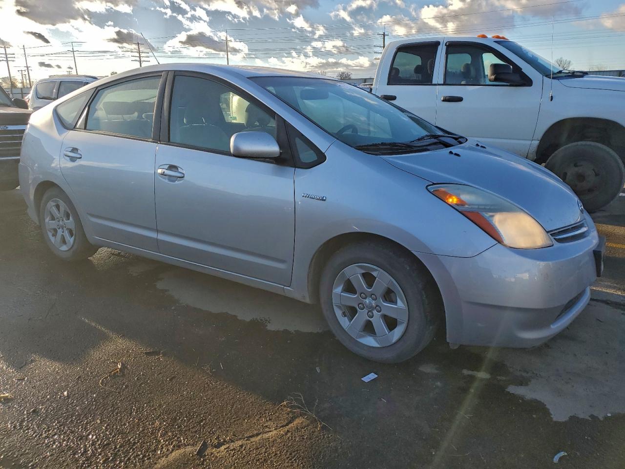 2008 TOYOTA PRIUS photo 4