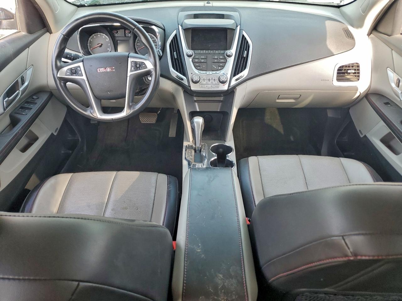 2012 GMC TERRAIN SLT photo 8
