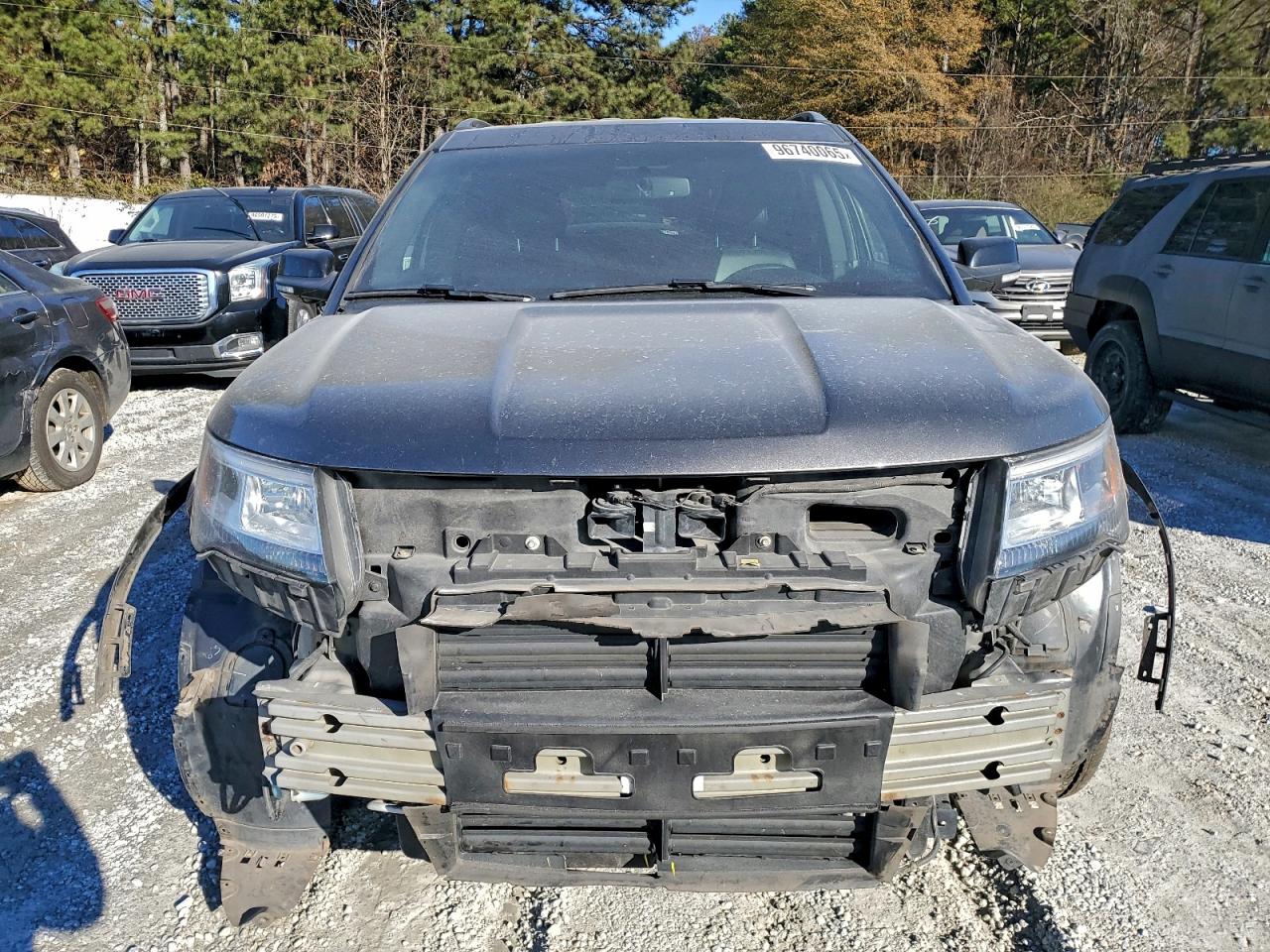 2017 FORD EXPLORER XLT photo 9