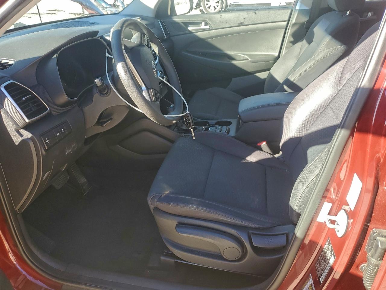2019 HYUNDAI TUCSON SE photo 7