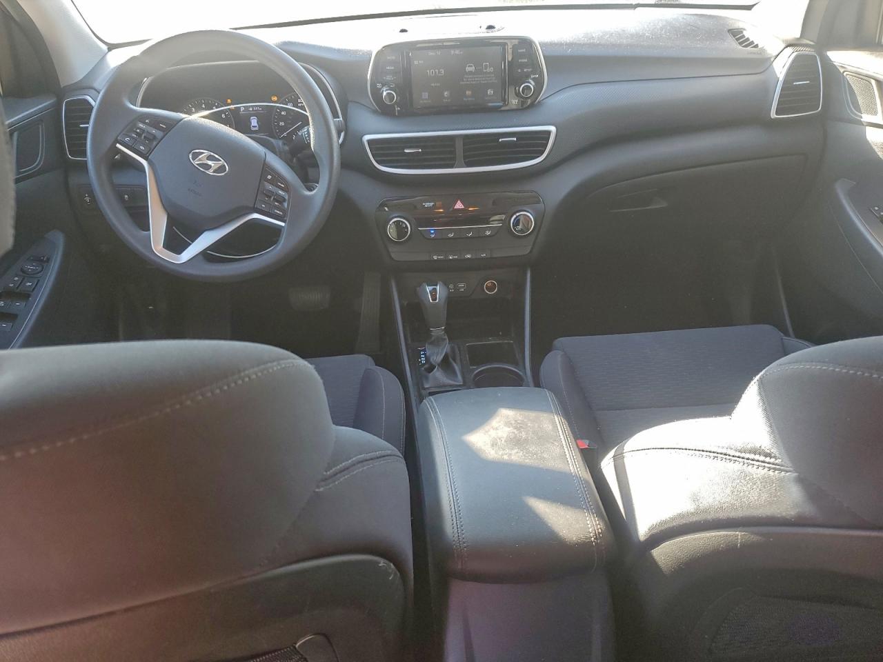2019 HYUNDAI TUCSON SE photo 8