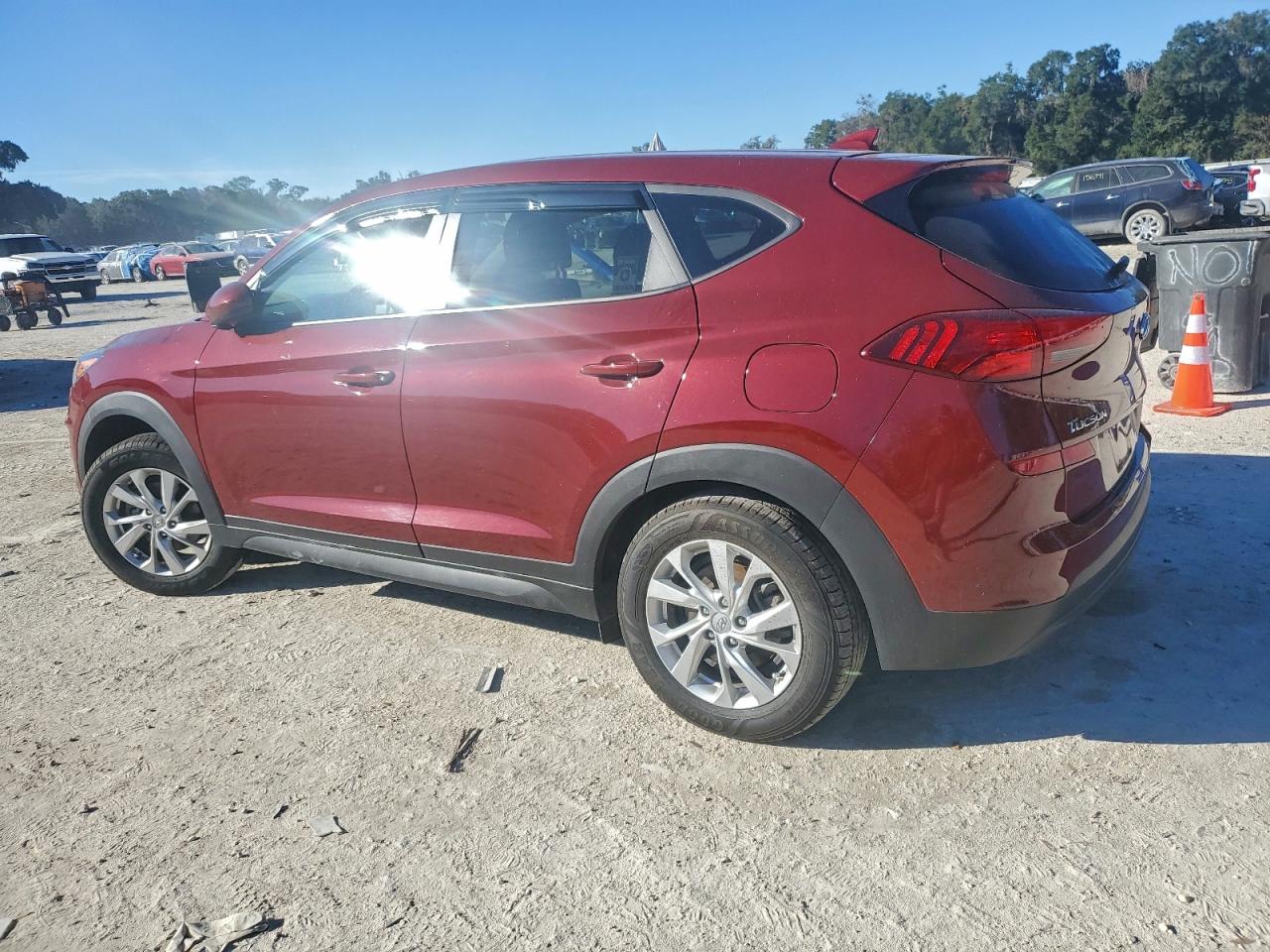 2019 HYUNDAI TUCSON SE photo 2