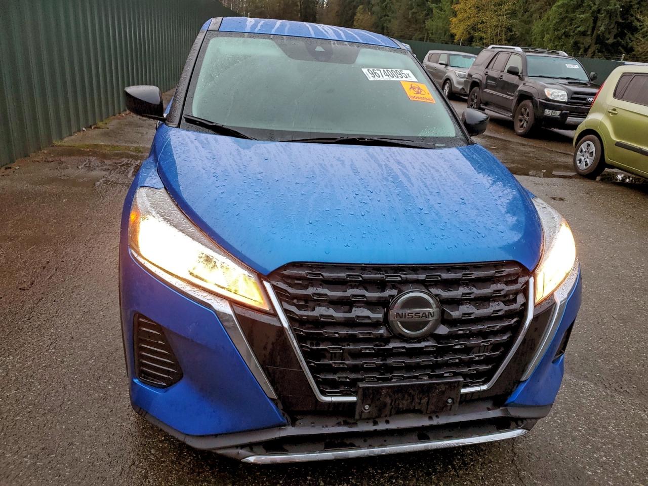 2021 NISSAN KICKS S photo 5