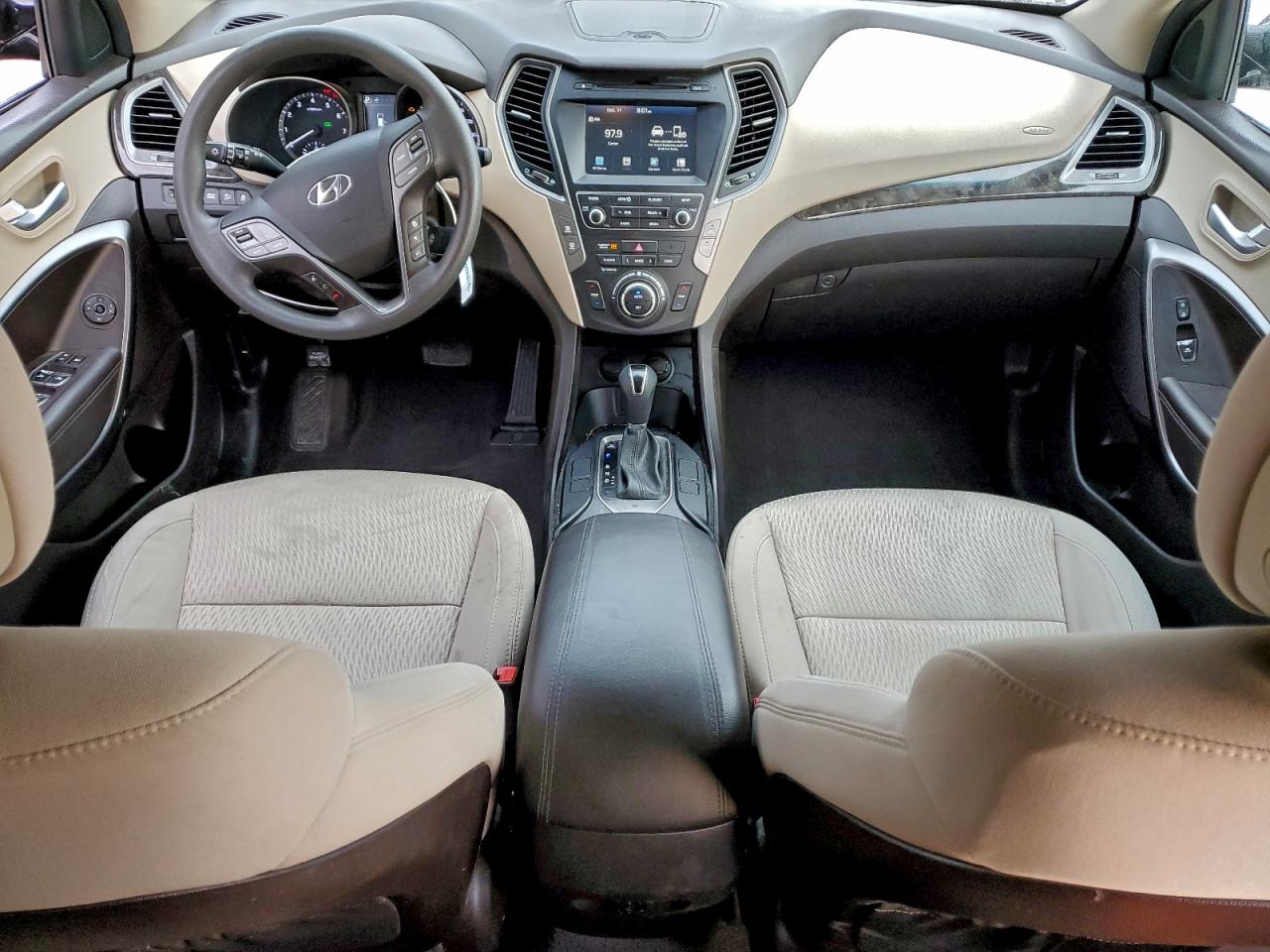 2017 HYUNDAI SANTA FE SPORT photo 8