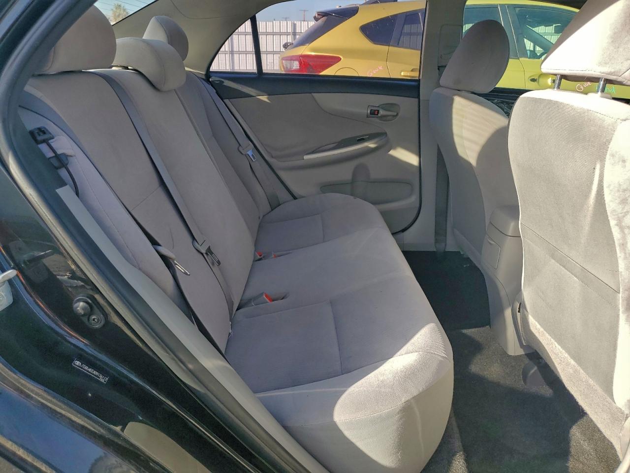 2011 TOYOTA COROLLA BASE photo 10