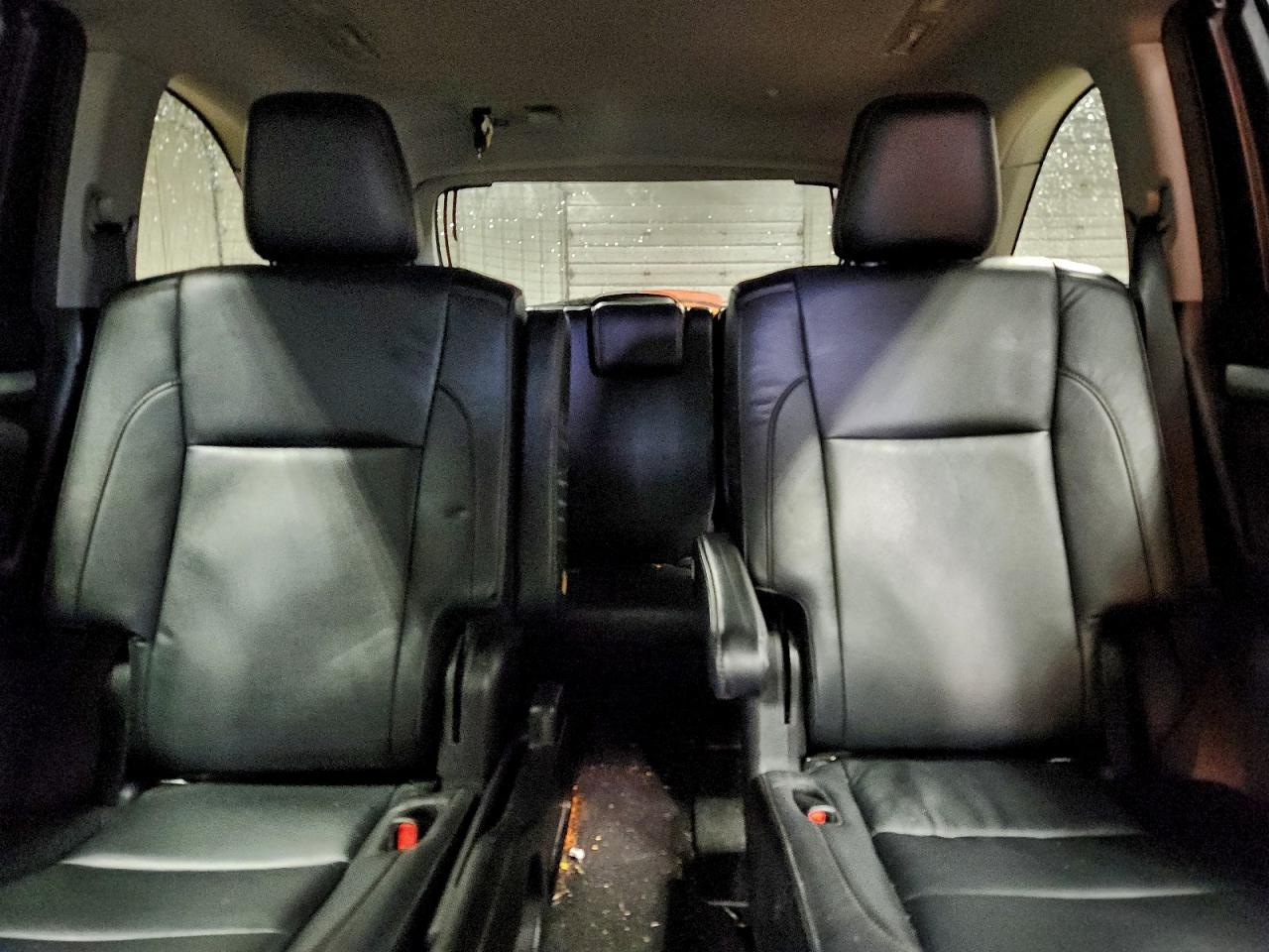 2018 TOYOTA HIGHLANDER SE photo 10