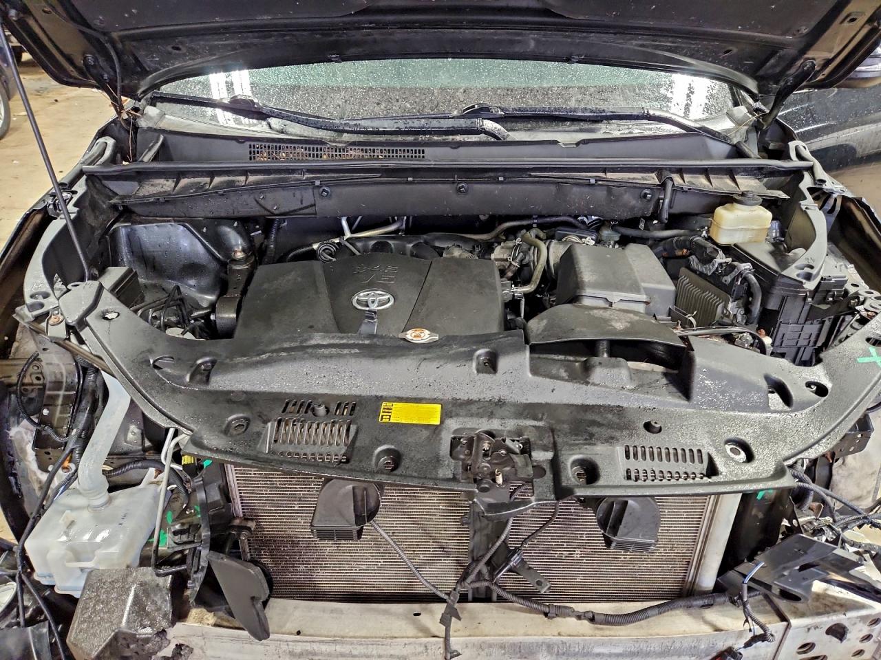 2018 TOYOTA HIGHLANDER SE photo 12