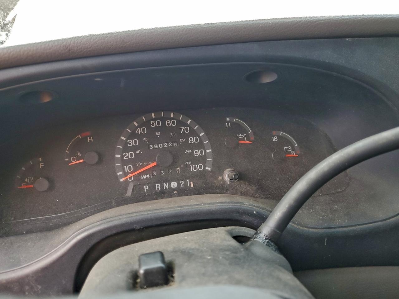 2002 FORD ECONOLINE E350 SUPER DUTY VAN photo 9