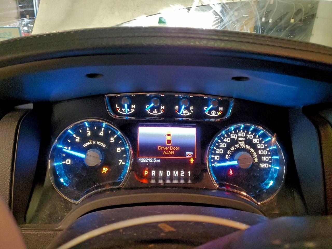 2013 FORD F150 SUPERCREW photo 9