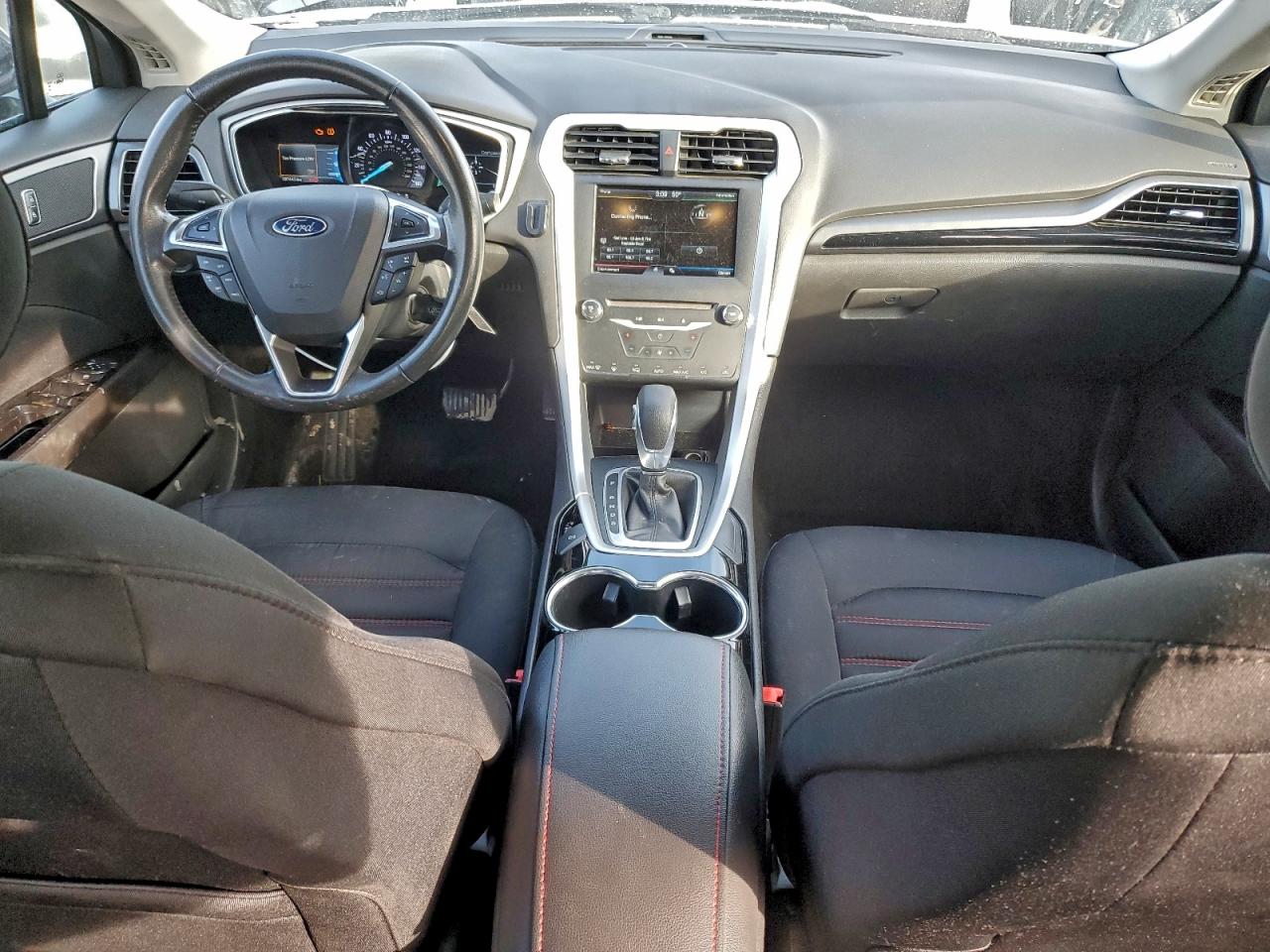2015 FORD FUSION SE photo 8