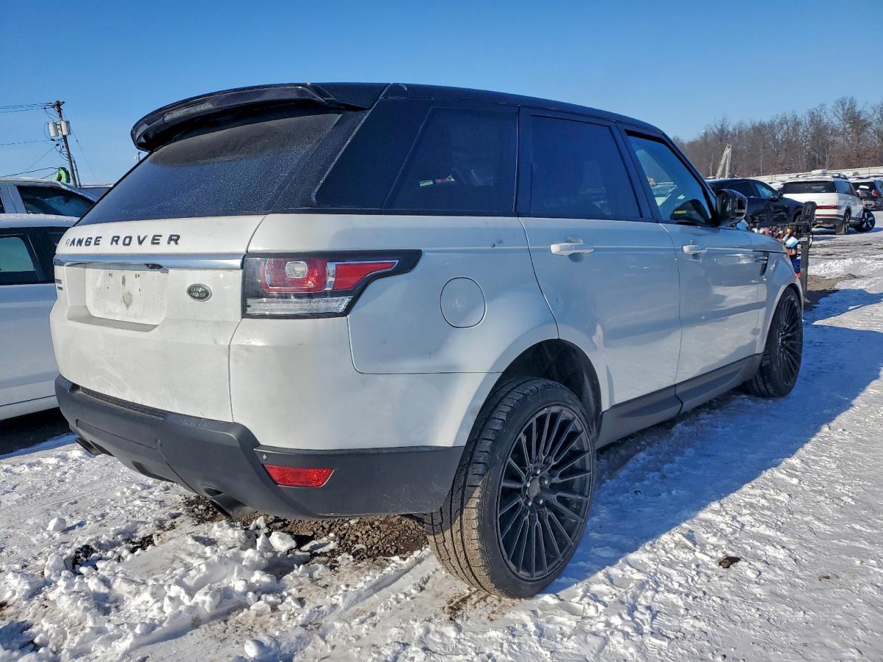 2016 LAND ROVER RANGE ROVER SPORT HSE photo 3