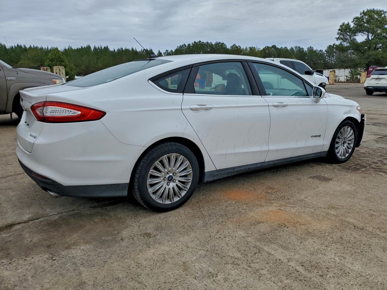 2014 FORD FUSION S HYBRID photo 3