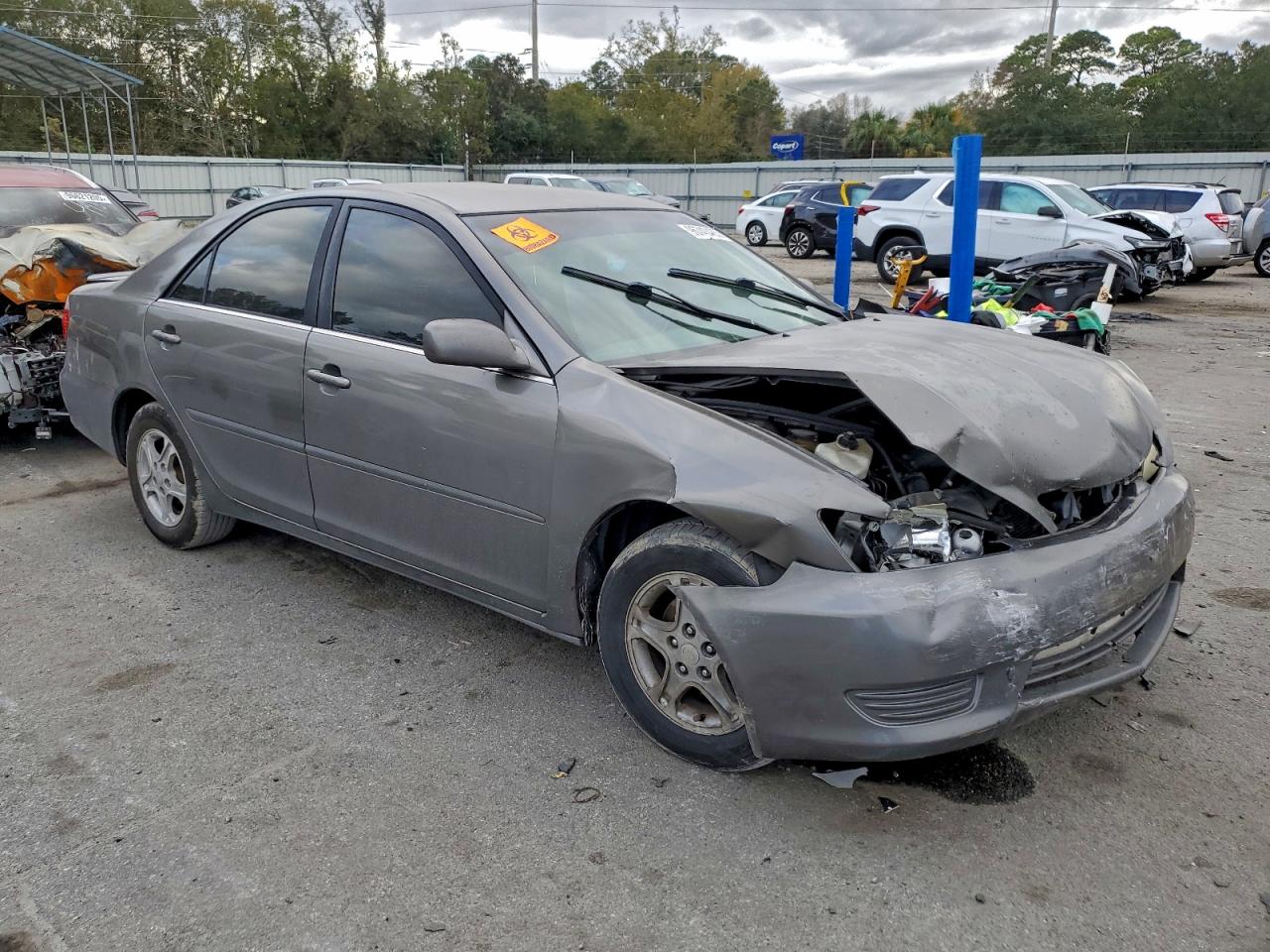 2006 TOYOTA CAMRY LE photo 4