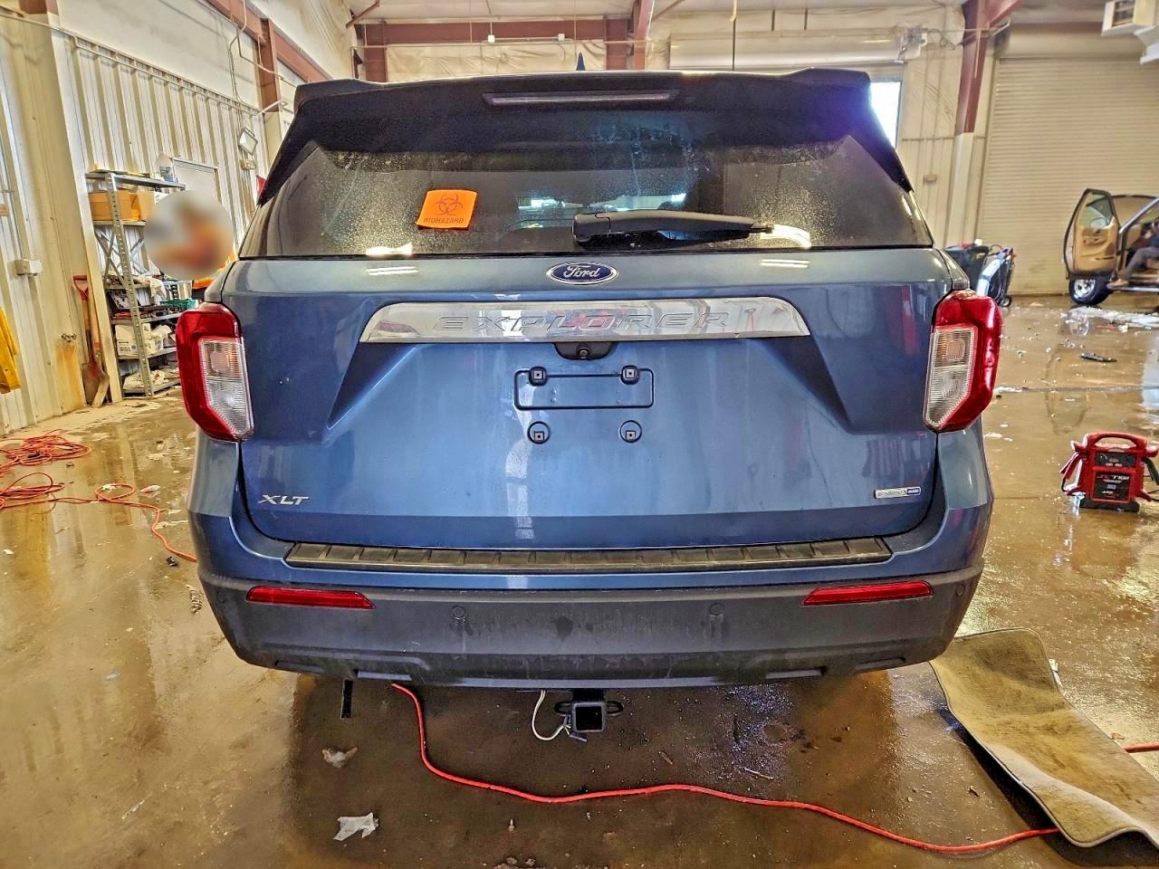 2020 FORD EXPLORER XLT photo 6