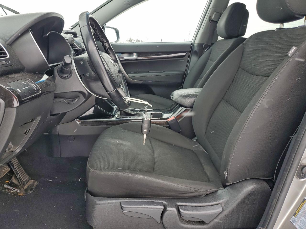 2015 KIA SORENTO LX photo 7