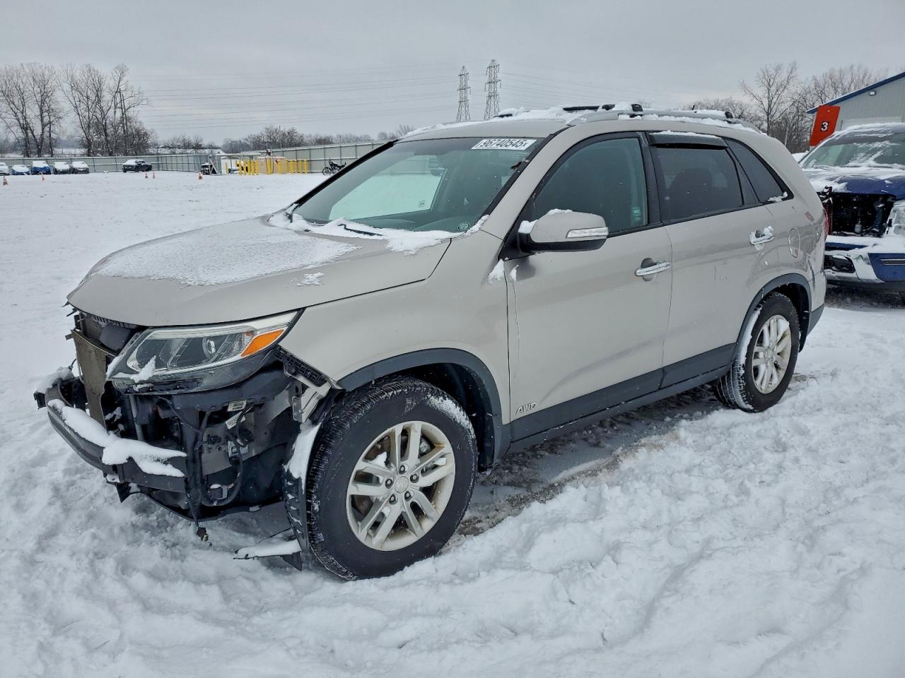 2015 KIA SORENTO LX — FRONT END damage — photo 1
