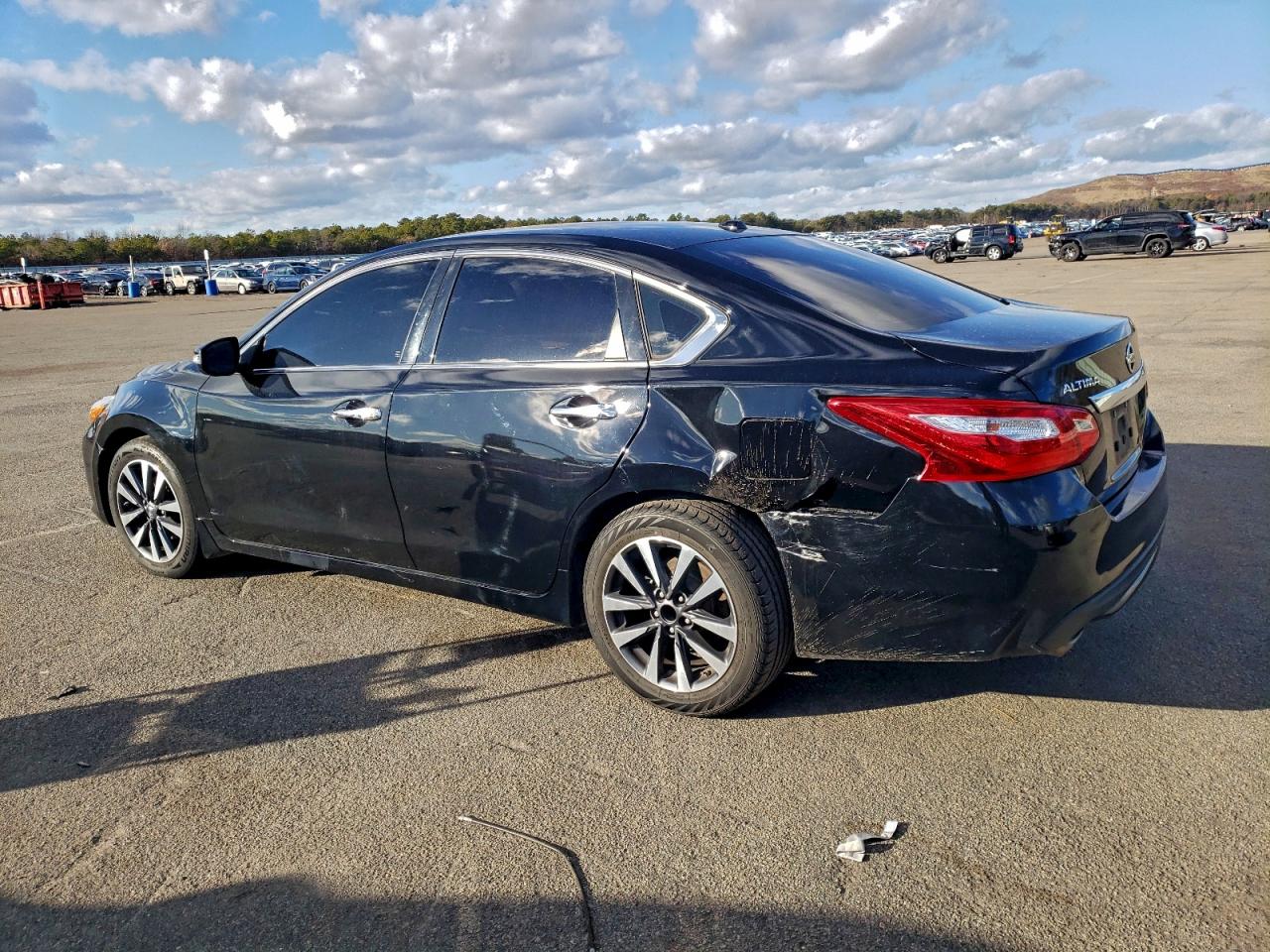 2016 NISSAN ALTIMA 2.5 photo 2
