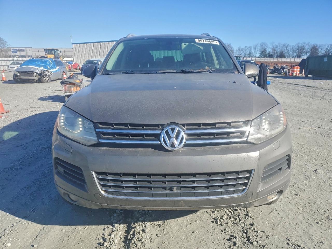 2014 VOLKSWAGEN TOUAREG V6 photo 5