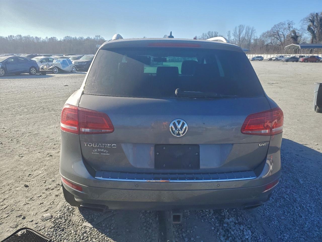 2014 VOLKSWAGEN TOUAREG V6 photo 6
