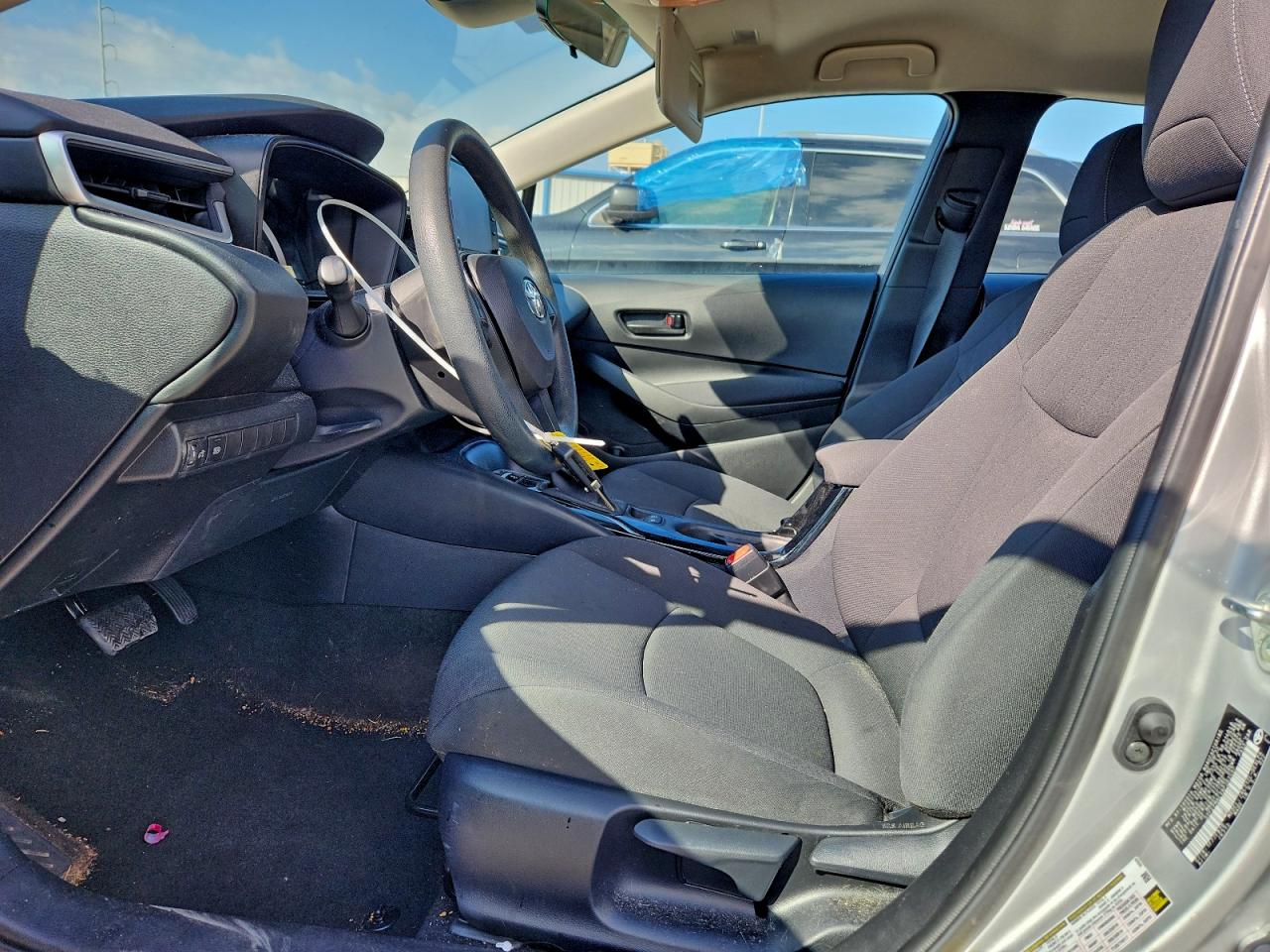 2022 TOYOTA COROLLA LE photo 7