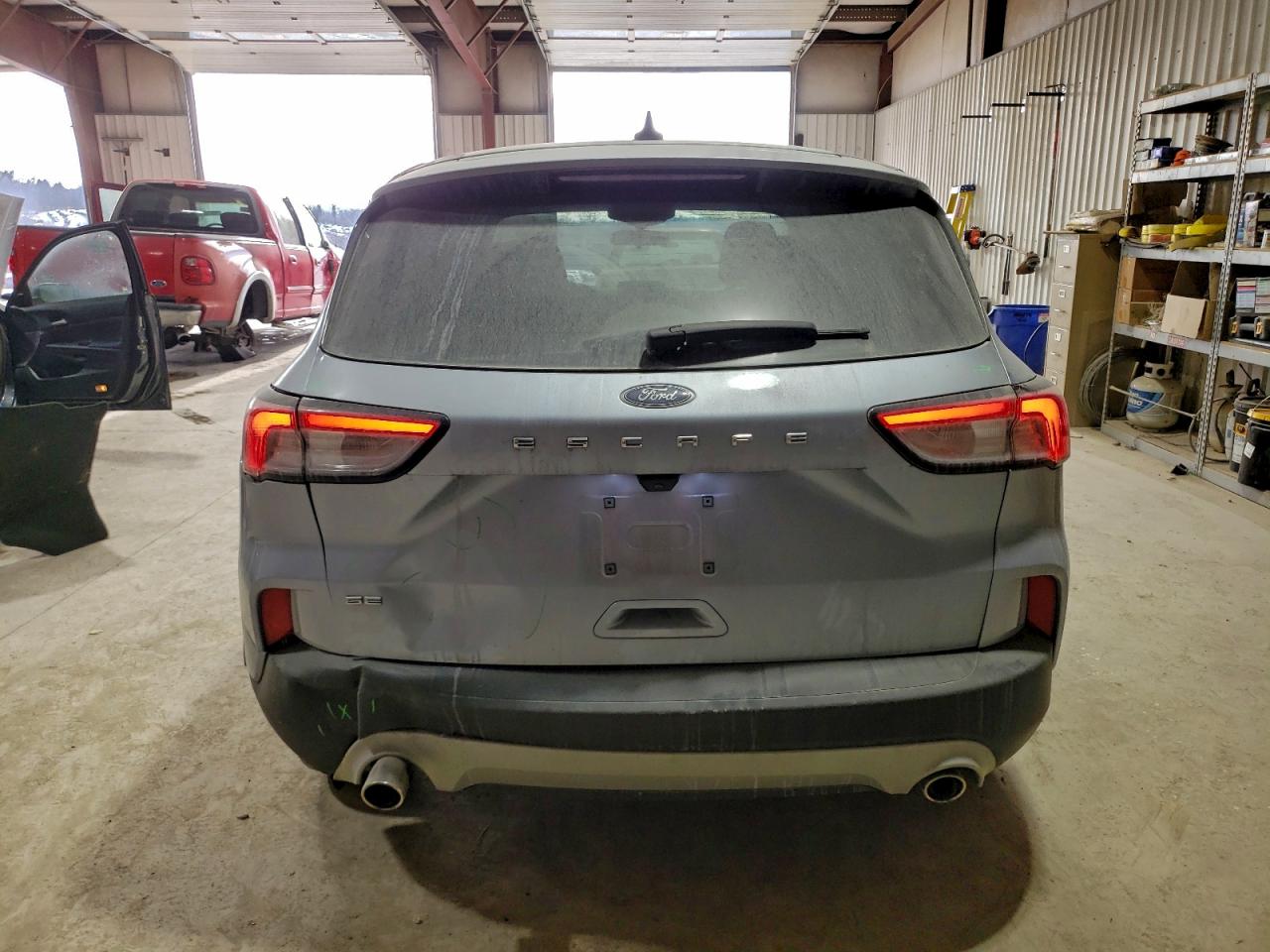 2022 FORD ESCAPE SE photo 6