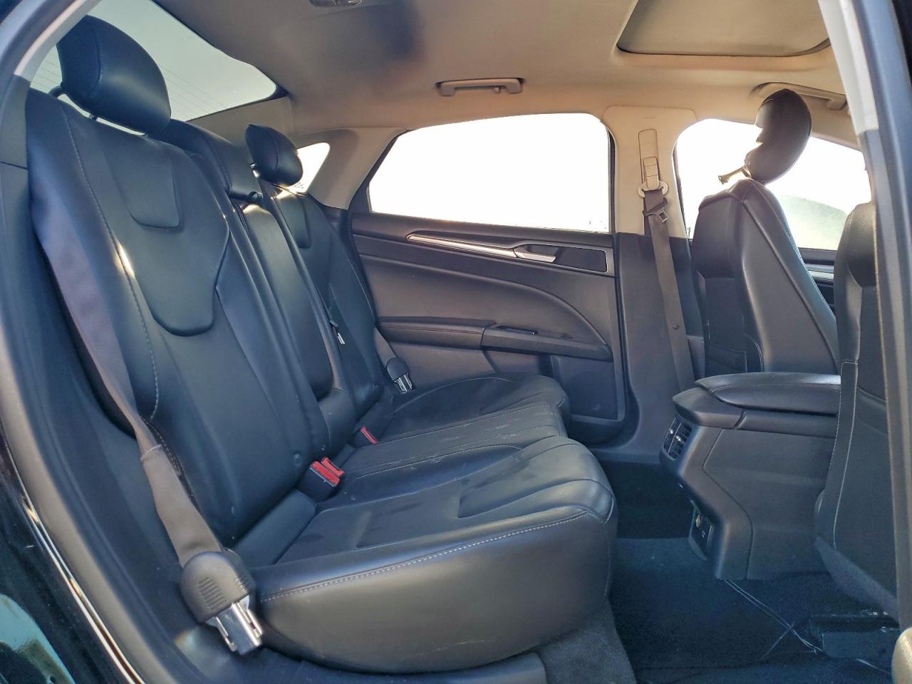 2016 FORD FUSION TITANIUM photo 10