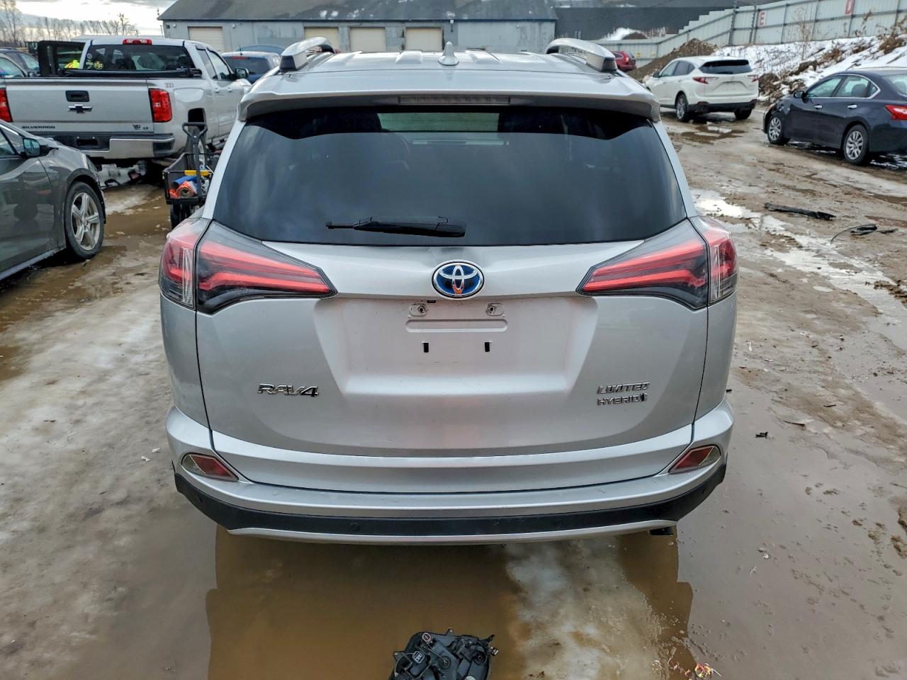 2016 TOYOTA RAV4 HV LIMITED photo 6