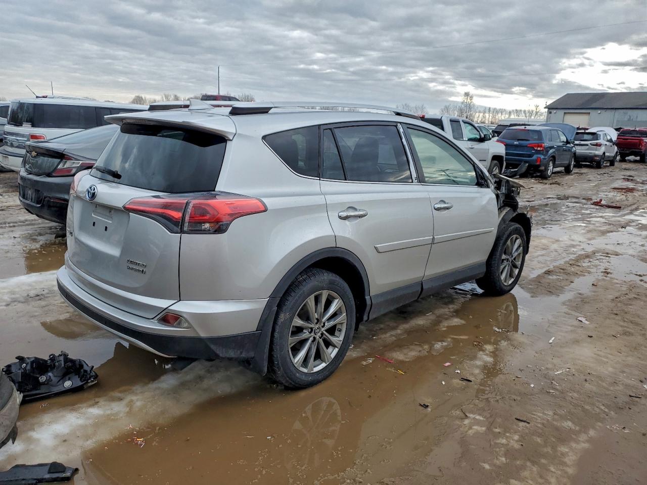 2016 TOYOTA RAV4 HV LIMITED photo 3