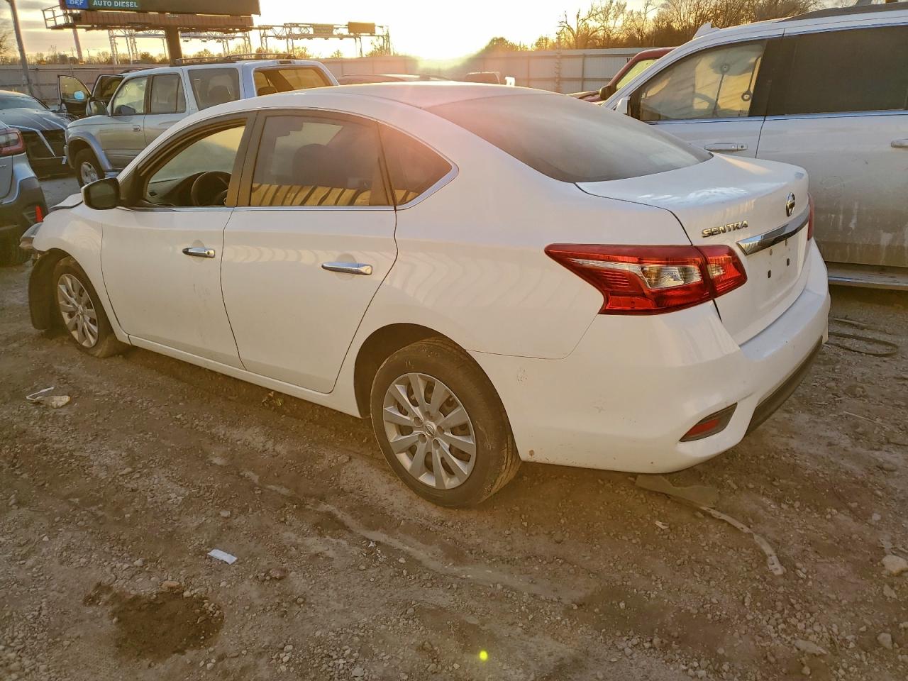 2016 NISSAN SENTRA S photo 2