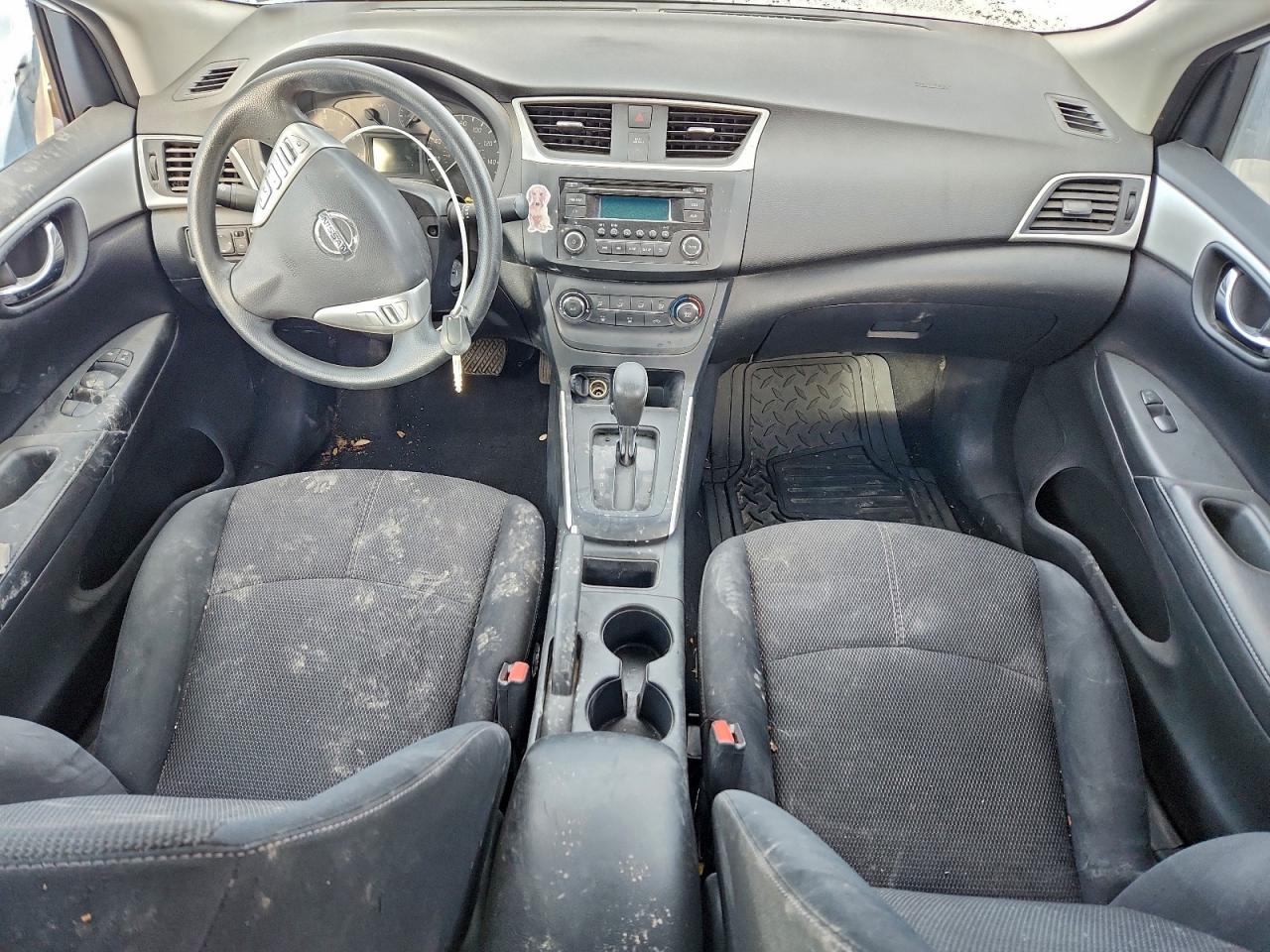 2016 NISSAN SENTRA S photo 8