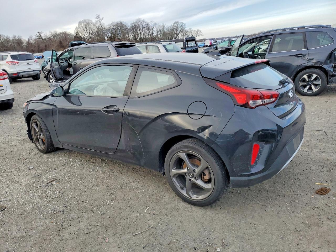 2020 HYUNDAI VELOSTER BASE photo 2
