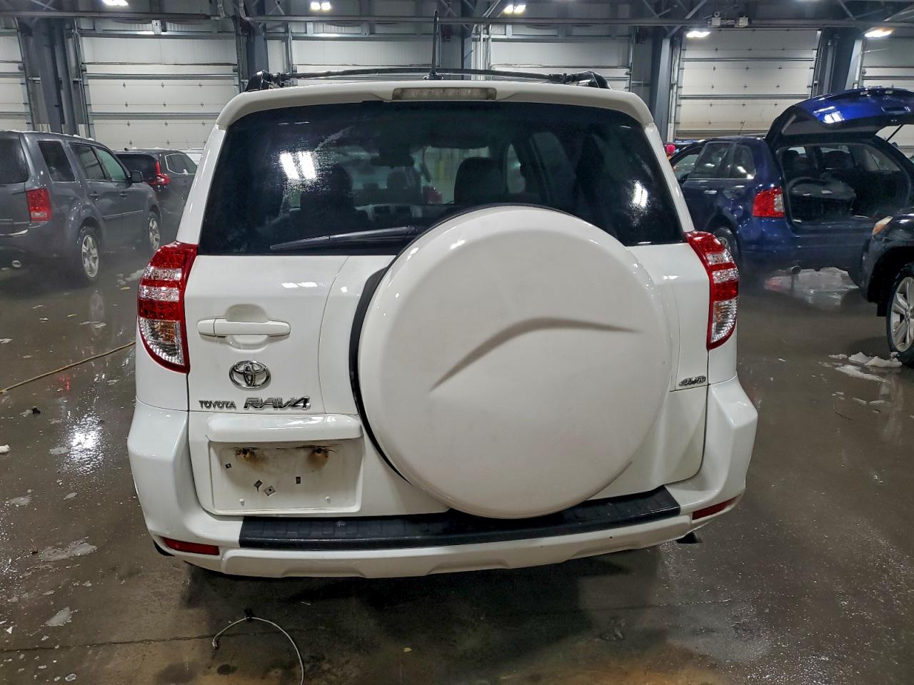 2010 TOYOTA RAV4 photo 6